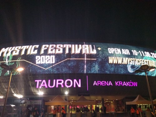 IMG_20190626_002545421_BURST000_COVER_TOP